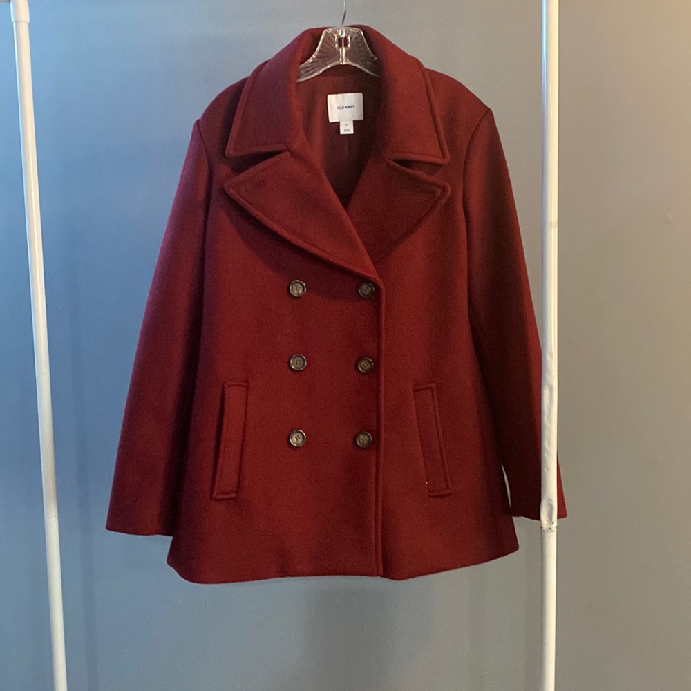 Hardly worn p coat.  Fully lined.  Great shape